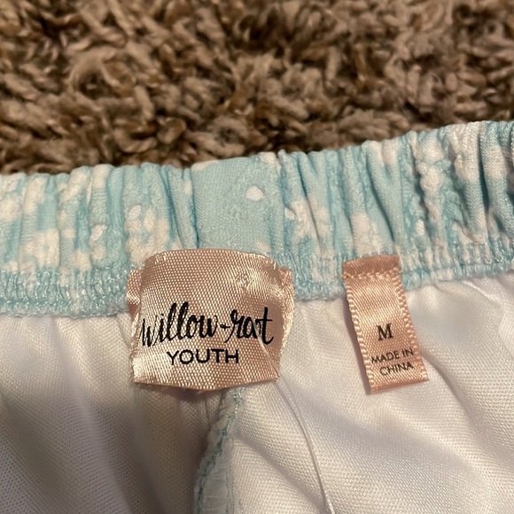 NWOT Willow & Root Girls Floral Eyelet Blouse and Skort Set - Picture 4 of 4